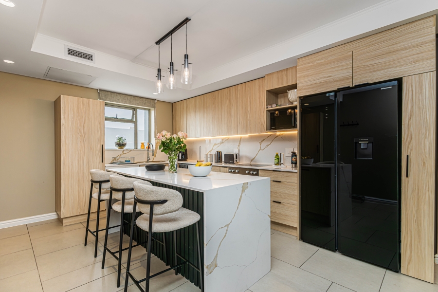To Let 2 Bedroom Property for Rent in Mouille Point Western Cape